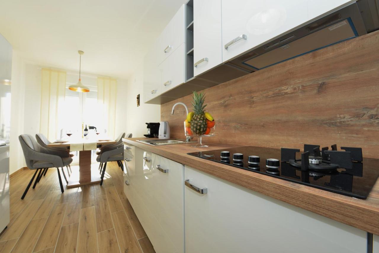 Apartman Lola Zadar Extérieur photo