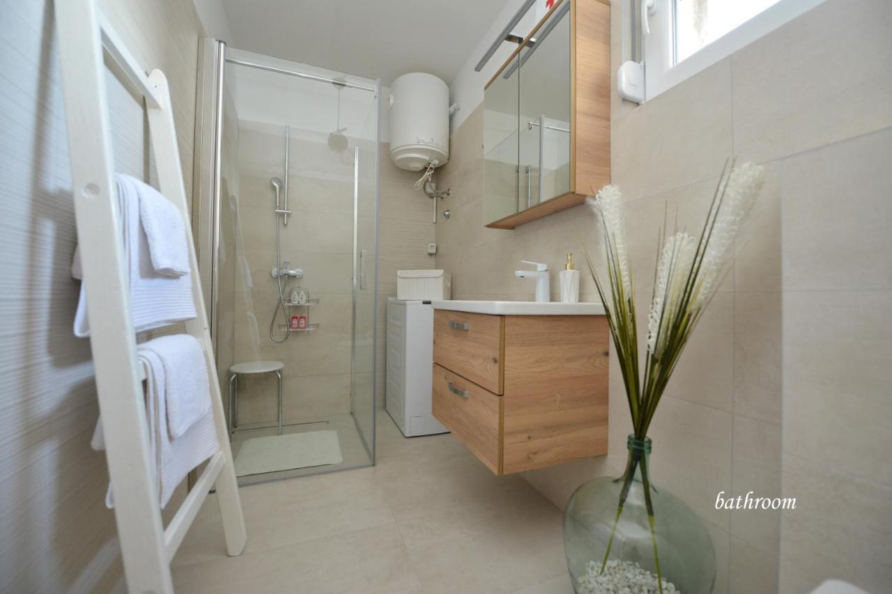 Apartman Lola Zadar Extérieur photo
